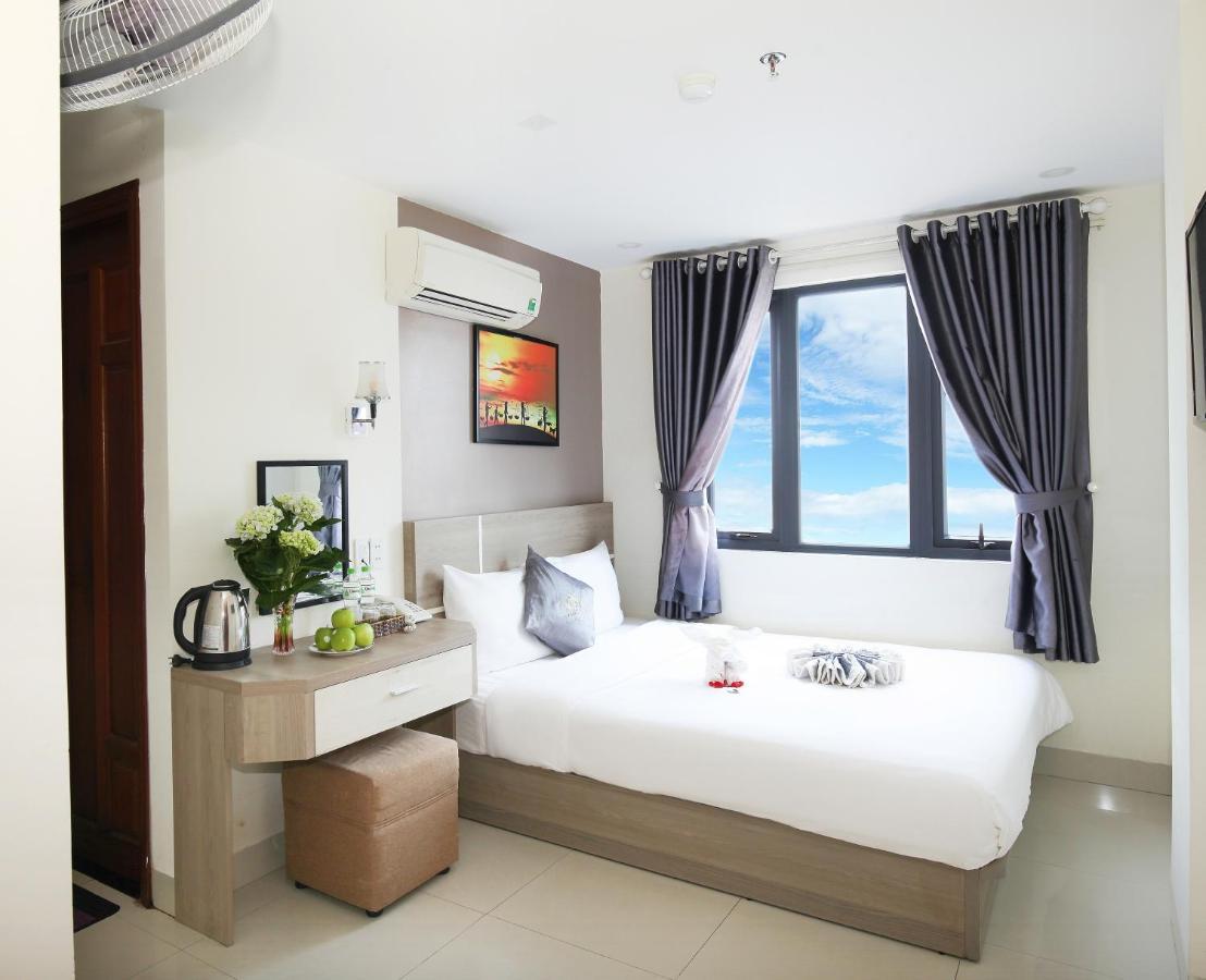 Thanh Nhan Hotel Дананг Екстериор снимка
